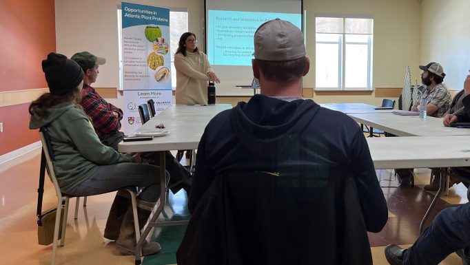 ECODA Project Manager Treasa Pauley presenting to a grower group Photo provided by ECODA